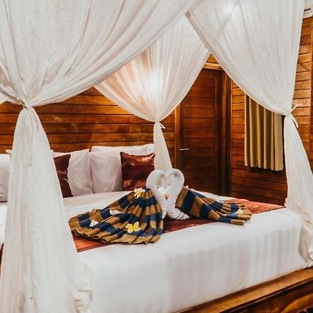 Taman Tirta Villas Nusa Lembongan  Bagian luar foto