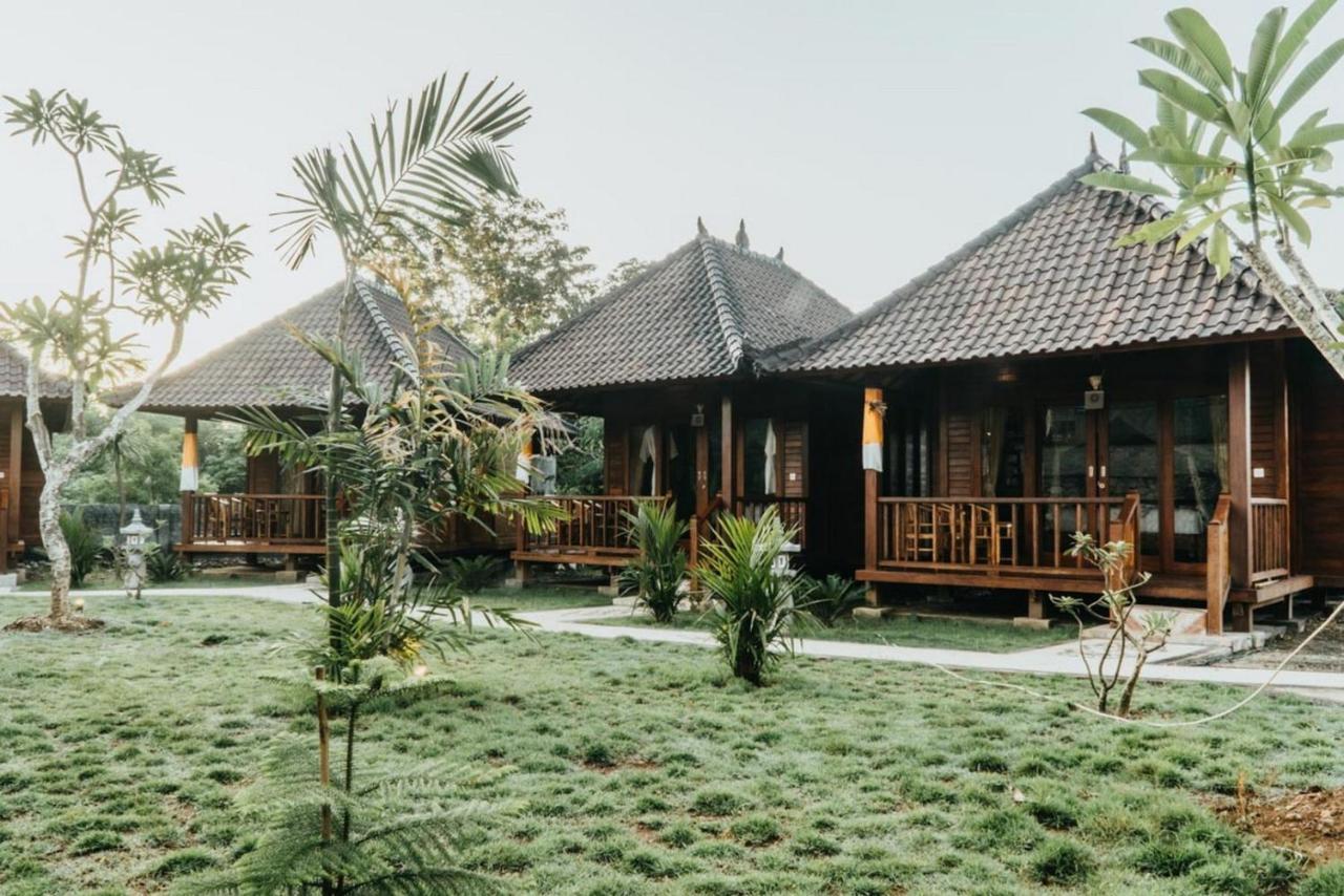 Taman Tirta Villas Nusa Lembongan  Bagian luar foto