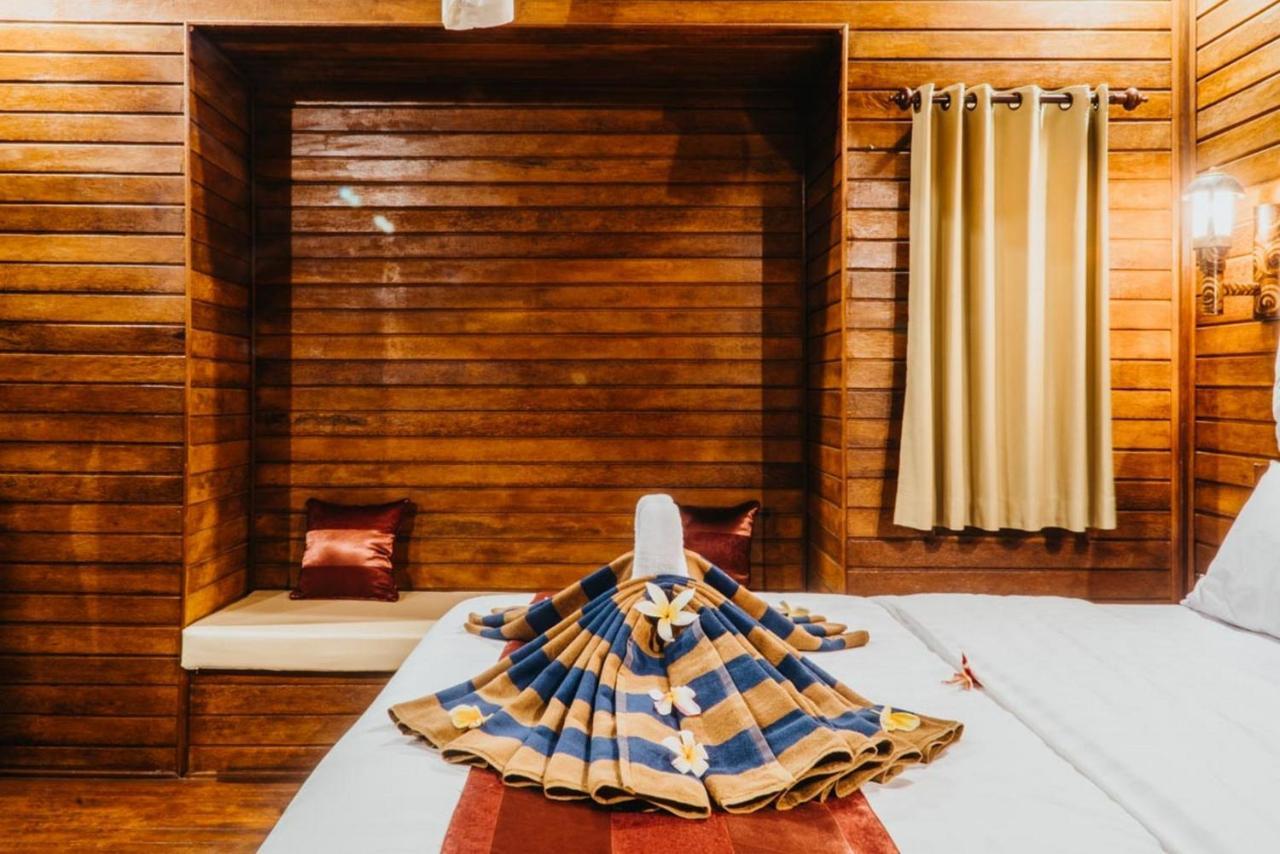 Taman Tirta Villas Nusa Lembongan  Bagian luar foto