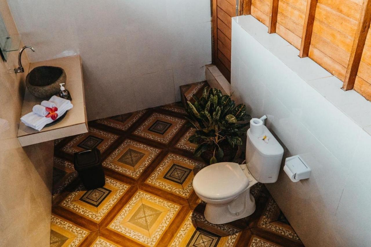 Taman Tirta Villas Nusa Lembongan  Bagian luar foto